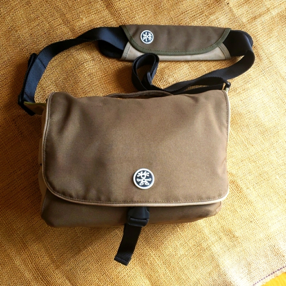 Crumpler Camara bag